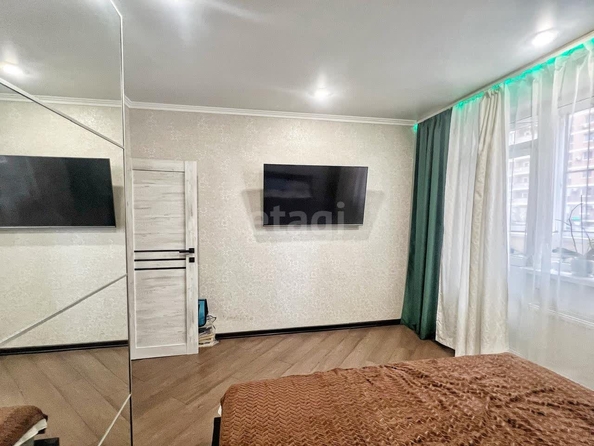 
   Продам 1-комнатную, 46.9 м², Заполярная ул, 37/5

. Фото 2.