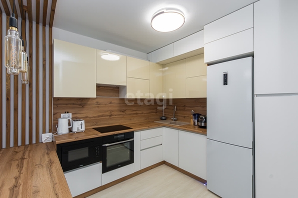 
   Продам 2-комнатную, 62 м², Старокубанская ул, 137/1/1

. Фото 4.