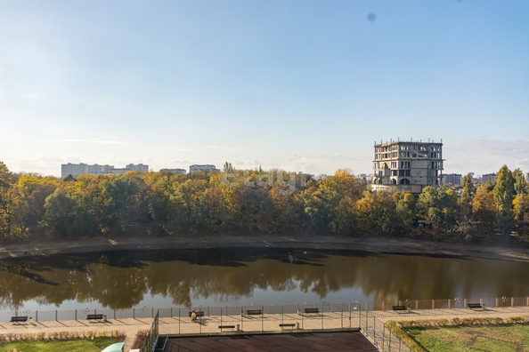 
   Продам 3-комнатную, 132.5 м², Кубанская Набережная ул, 37

. Фото 20.