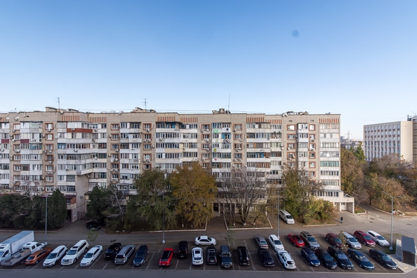 
   Продам 3-комнатную, 77.3 м², Старокубанская ул, 123а

. Фото 32.