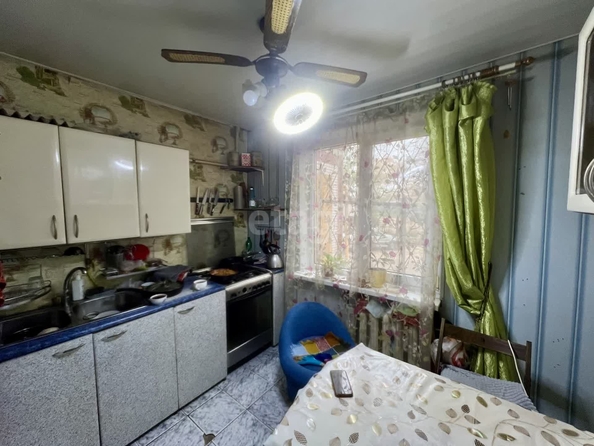 
   Продам 4-комнатную, 88 м², Уральская ул, 200

. Фото 9.