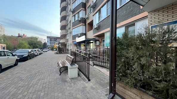 
   Продам 1-комнатную, 39.6 м², Казбекская ул, 3

. Фото 14.