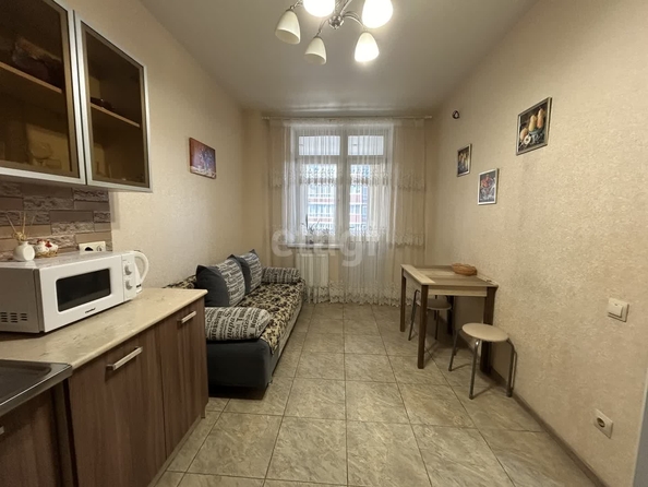 
   Продам 1-комнатную, 40 м², Селезнева ул, 4/4

. Фото 3.