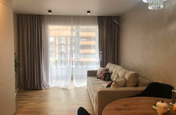 
   Продам 2-комнатную, 74 м², Парусная ул, 10/2

. Фото 4.