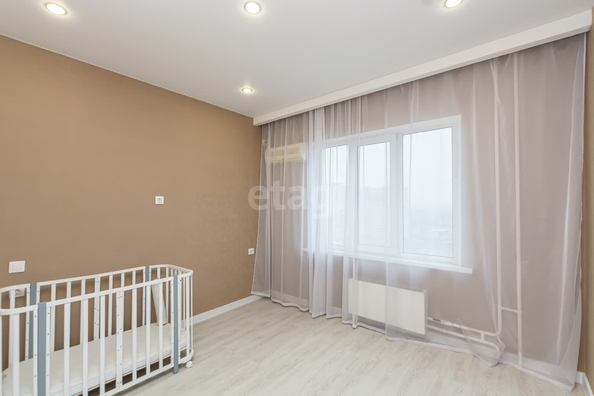 
   Продам 2-комнатную, 55.9 м², Харьковская ул, 83/6

. Фото 11.