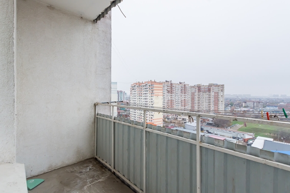 
   Продам 2-комнатную, 55.9 м², Харьковская ул, 83/6

. Фото 20.