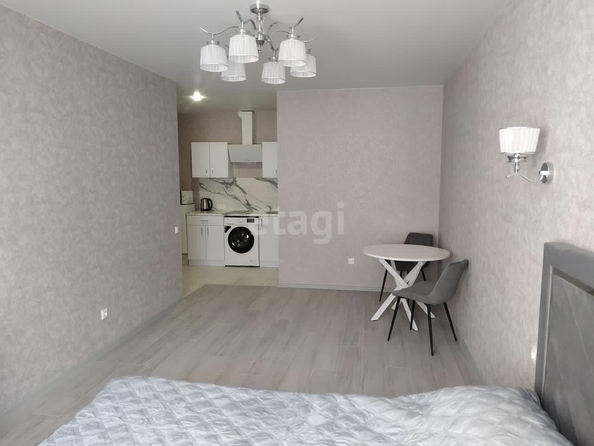 
   Продам 3-комнатную, 74 м², Парусная ул, 10/2

. Фото 1.