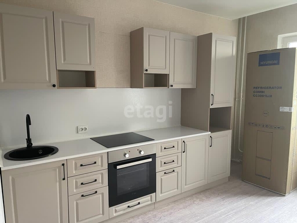 
  Сдам в аренду 2-комнатную квартиру, 48 м², Краснодар

. Фото 2.