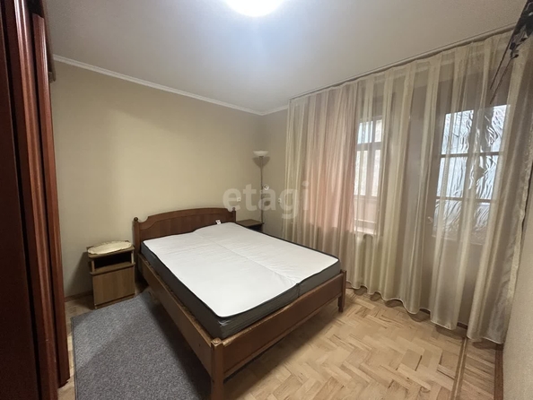 
  Сдам в аренду 2-комнатную квартиру, 53 м², Краснодар

. Фото 9.