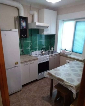 
  Сдам в аренду 1-комнатную квартиру, 32 м², Краснодар

. Фото 4.