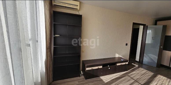 
  Сдам в аренду 1-комнатную квартиру, 42 м², Краснодар

. Фото 4.