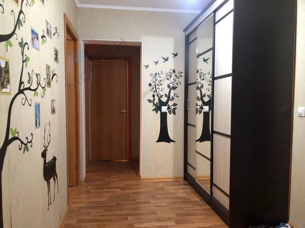 
   Продам 2-комнатную, 57 м², Краевая ул, 1/3

. Фото 4.