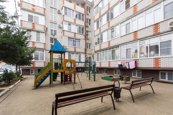 
   Продам 1-комнатную, 37 м², Альпийская ул, 3

. Фото 5.