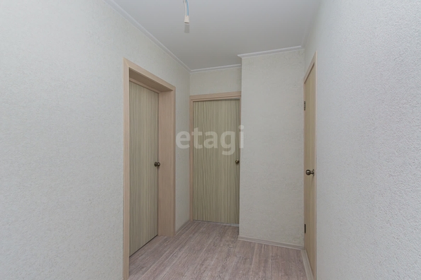 
   Продам 1-комнатную, 37.8 м², Героя Аверкиева А.А. ул, 21

. Фото 13.