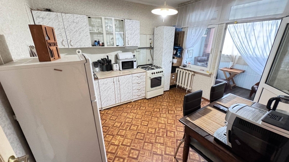 
   Продам 2-комнатную, 65 м², Фурманова ул, 49

. Фото 6.