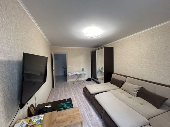 
   Продам 2-комнатную, 72 м², Адмирала Пустошкина ул, 16

. Фото 3.