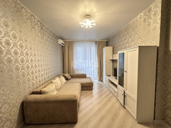 
   Продам 1-комнатную, 37.4 м², Таманская ул, 153/2

. Фото 1.