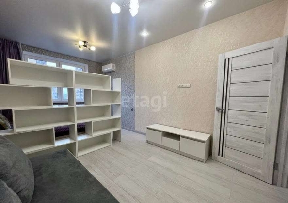 
  Сдам в аренду 1-комнатную квартиру, 37 м², Краснодар

. Фото 4.