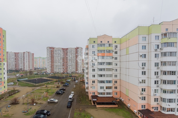 
   Продам 1-комнатную, 37 м², Валерия Гассия ул, 4/7к3

. Фото 14.