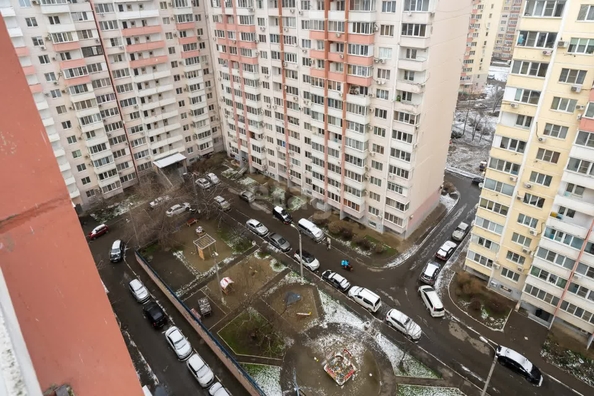 
   Продам 2-комнатную, 56.6 м², Восточно-Кругликовская ул, 48

. Фото 19.