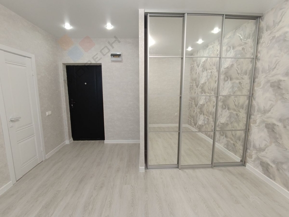 
   Продам 1-комнатную, 32.7 м², Тепличная ул, 62/1к6

. Фото 2.