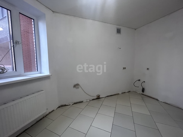 
   Продам 1-комнатную, 39 м², Московская ул, 148/1

. Фото 4.