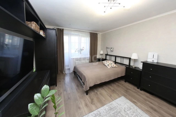 
  Сдам в аренду 2-комнатную квартиру, 57 м², Краснодар

. Фото 2.