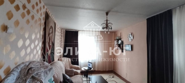 
   Продам 2-комнатную, 37 м², Новороссийское шоссе ул

. Фото 2.