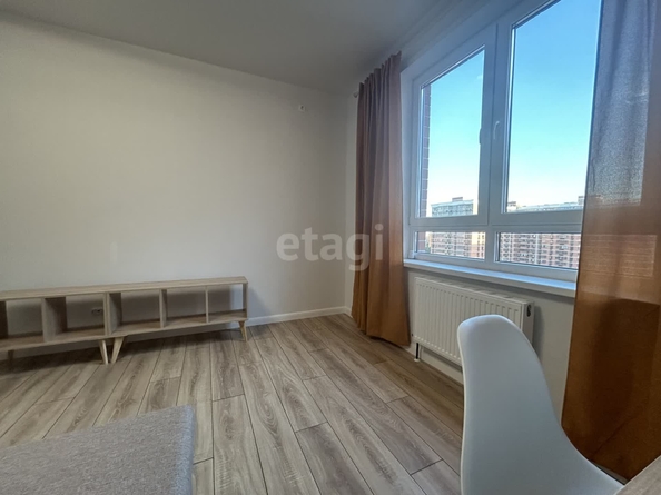 
  Сдам в аренду 1-комнатную квартиру, 37 м², Краснодар

. Фото 10.