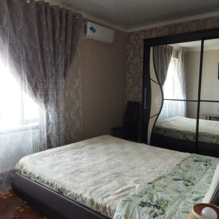 
   Продам 3-комнатную, 94 м², Крепостная ул, 51к1

. Фото 2.