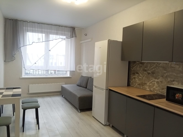 
  Сдам в аренду 1-комнатную квартиру, 38 м², Краснодар

. Фото 2.