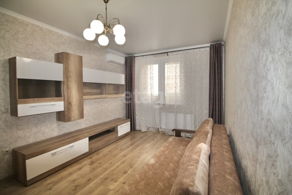 
   Продам 1-комнатную, 39.1 м², Заполярная ул, 35/5

. Фото 1.