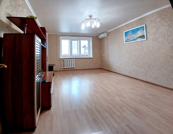 
   Продам 2-комнатную, 65 м², Астраханская ул, 77

. Фото 4.