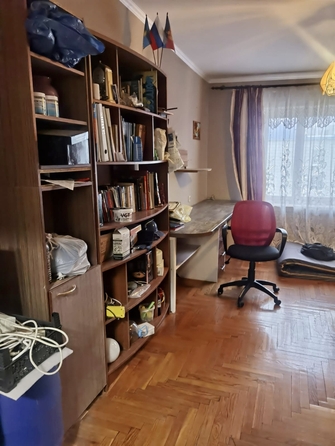 
   Продам 4-комнатную, 88 м², Первомайская ул, 32

. Фото 3.