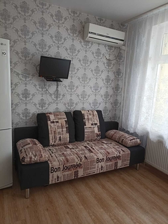 
   Продам студию, 33 м², Верхняя дорога ул, 151к1

. Фото 1.