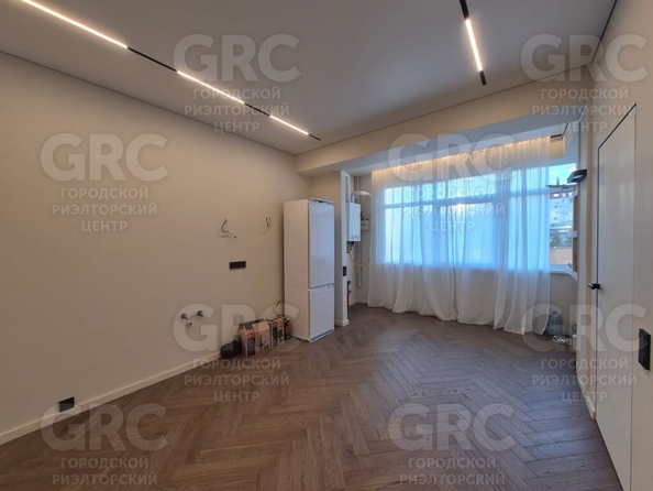 
   Продам 2-комнатную, 60 м², Донская ул, 108

. Фото 6.