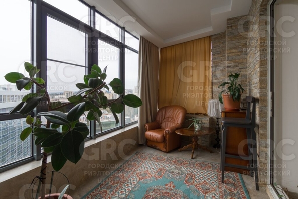 
   Продам 3-комнатную, 104 м², Войкова ул, 21

. Фото 4.