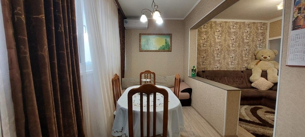 
   Продам 4-комнатную, 80 м², Вишневая ул, 31

. Фото 3.