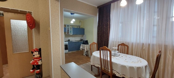 
   Продам 4-комнатную, 80 м², Вишневая ул, 31

. Фото 4.