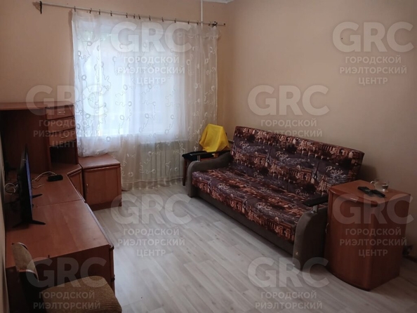 
   Продам 1-комнатную, 37 м², Санаторная ул, 23А

. Фото 3.