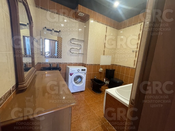 
   Продам 2-комнатный апартамент, 46 м², Альпийская ул, 1/3

. Фото 29.