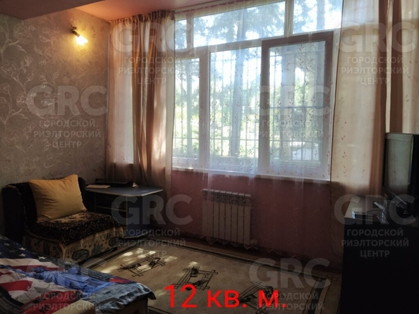 
   Продам 2-комнатную, 46 м², Санаторная ул, 40/12

. Фото 3.