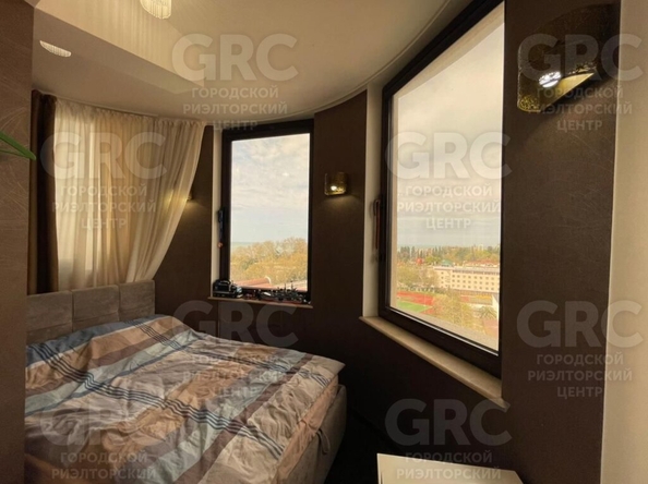 
   Продам 3-комнатную, 140 м², Роз ул, 6/6А

. Фото 6.