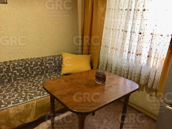 
  Продается 4-комн. квартира, 80.5 м², Нагорная ул, д. 23
. Фото 8.