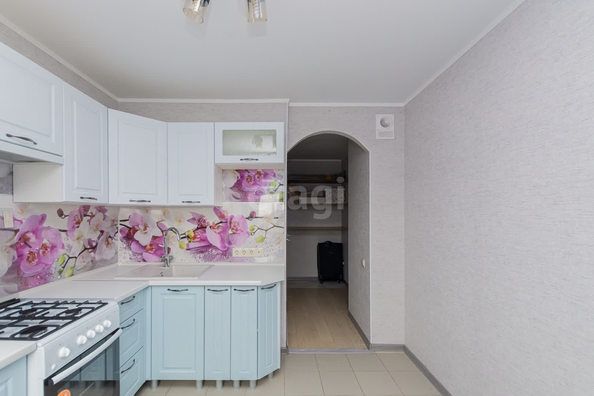 
   Продам 2-комнатную, 50.1 м², Алтайская ул, 2

. Фото 2.