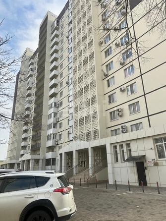 
   Продам 2-комнатную, 66.9 м², Севастопольская ул, 6/1

. Фото 8.