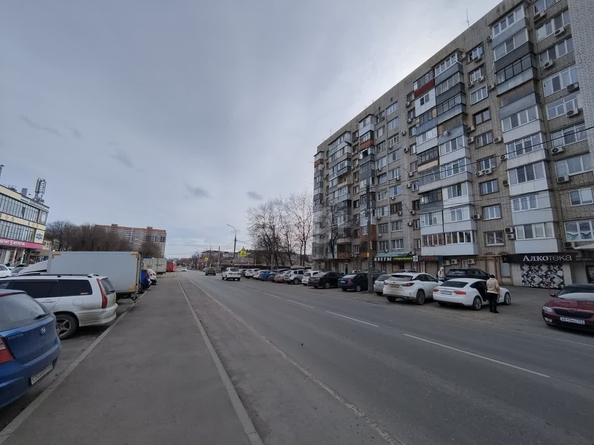 
   Продам 2-комнатную, 52 м², Бургасская ул, 56

. Фото 38.