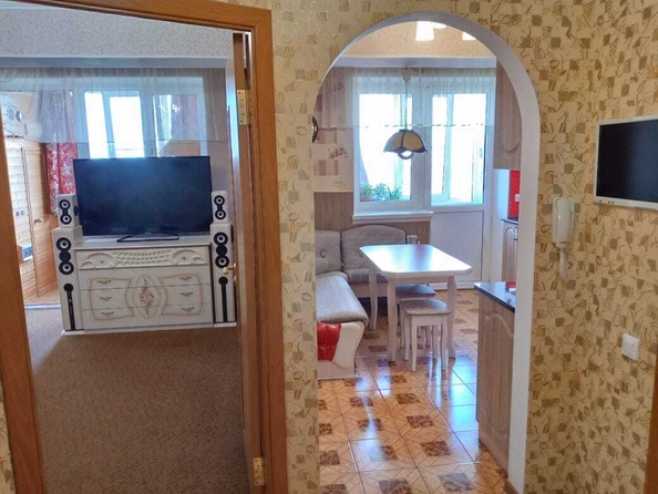 
   Продам 1-комнатную, 42 м², Заводская ул, 28В

. Фото 5.