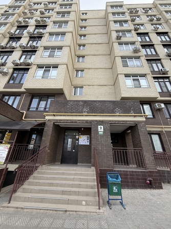 
   Продам 1-комнатную, 35 м², Ленина ул, 180Ак9

. Фото 3.