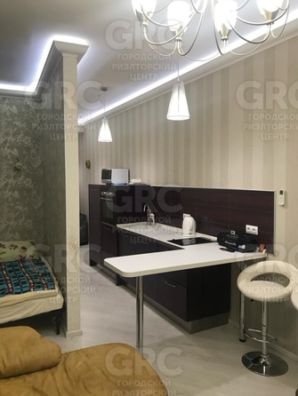 
   Продам 1-комнатный апартамент, 41 м², Курортный пр-кт, 105

. Фото 3.